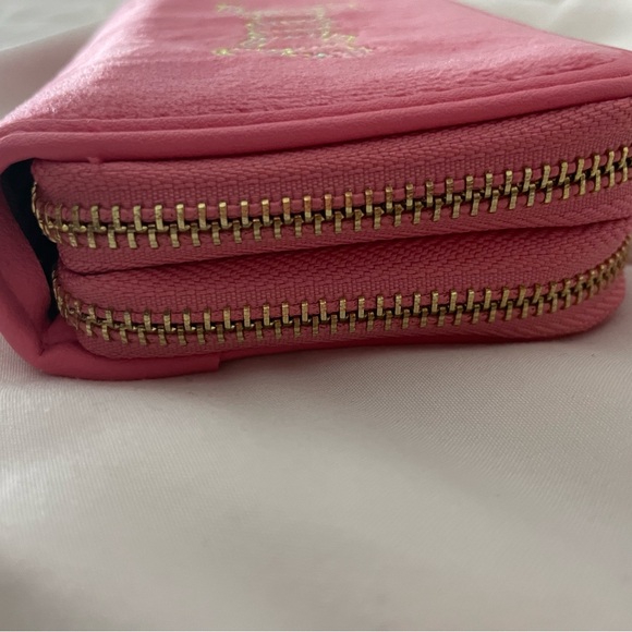 Juicy Couture Pink and Gold Zippered Pouch - Picture 5 of 7